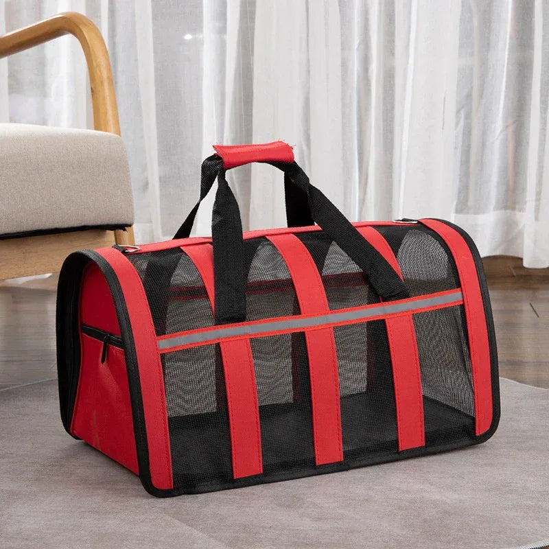 Reis in comfort en stijl met onze milieuvriendelijke, ademende pet carrier - Ruffy