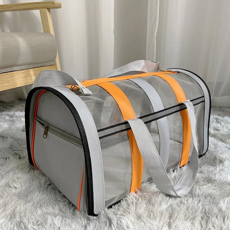 Reis in comfort en stijl met onze milieuvriendelijke, ademende pet carrier - Ruffy