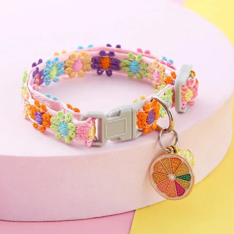 Regenboog kattenhalsband met bel – Verstelbaar duurzaam en stijlvol - Ruffy