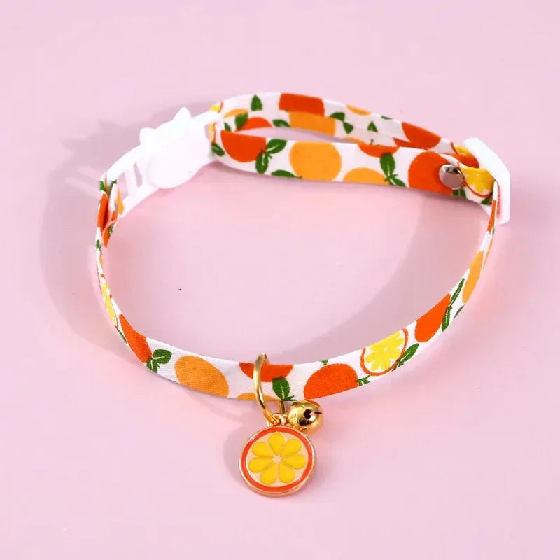 Verstelbare kattenhalsband met snelsluiting en ingebouwde bel – leuk en duurzaam fluwelen ontwerp - Ruffy
