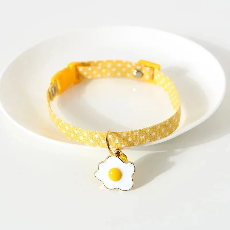 Verstelbare kattenhalsband met snelsluiting en ingebouwde bel – leuk en duurzaam fluwelen ontwerp - Ruffy