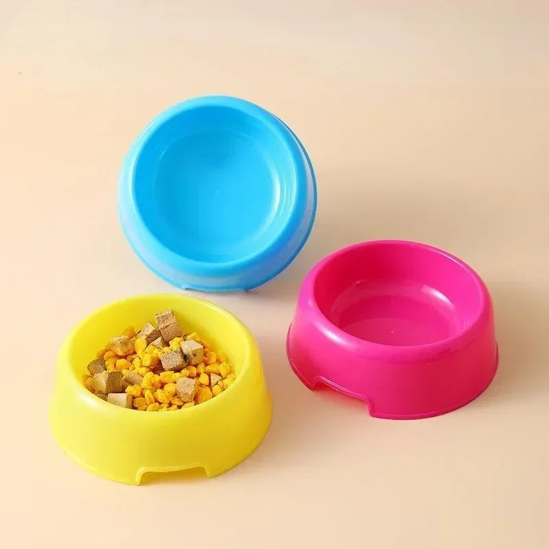 Duurzame plastic hondenbak voor kleine rassen Makkelijk schoon te maken in levendige kleuren Morsbestendig ontwerp - Ruffy