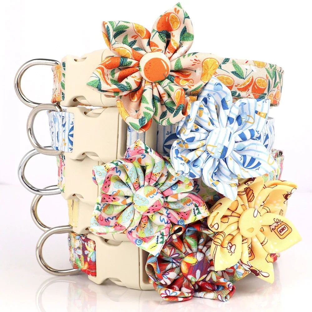 Verstelbare nylon hondenhalsband met levendige bloemenprints Duurzaam en comfortabel voor alle rassen - Ruffy