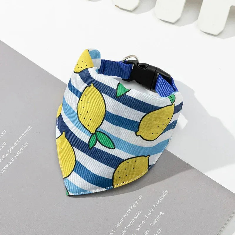Verstelbare Bandana voor Honden Stijlvol Duurzaam Comfortabel Gemakkelijk Schoon te Maken Beschikbaar in S M L - Ruffy